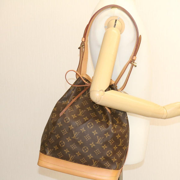 LOUIS VUITTON Monogram Noe Shoulder Bag M42224 LV Auth am357b