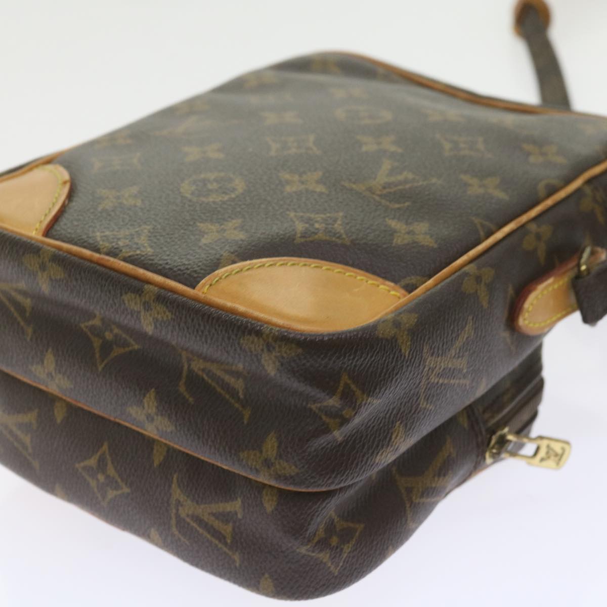 LOUIS VUITTON Monogram Amazon Shoulder Bag M45236 LV Auth bs10116