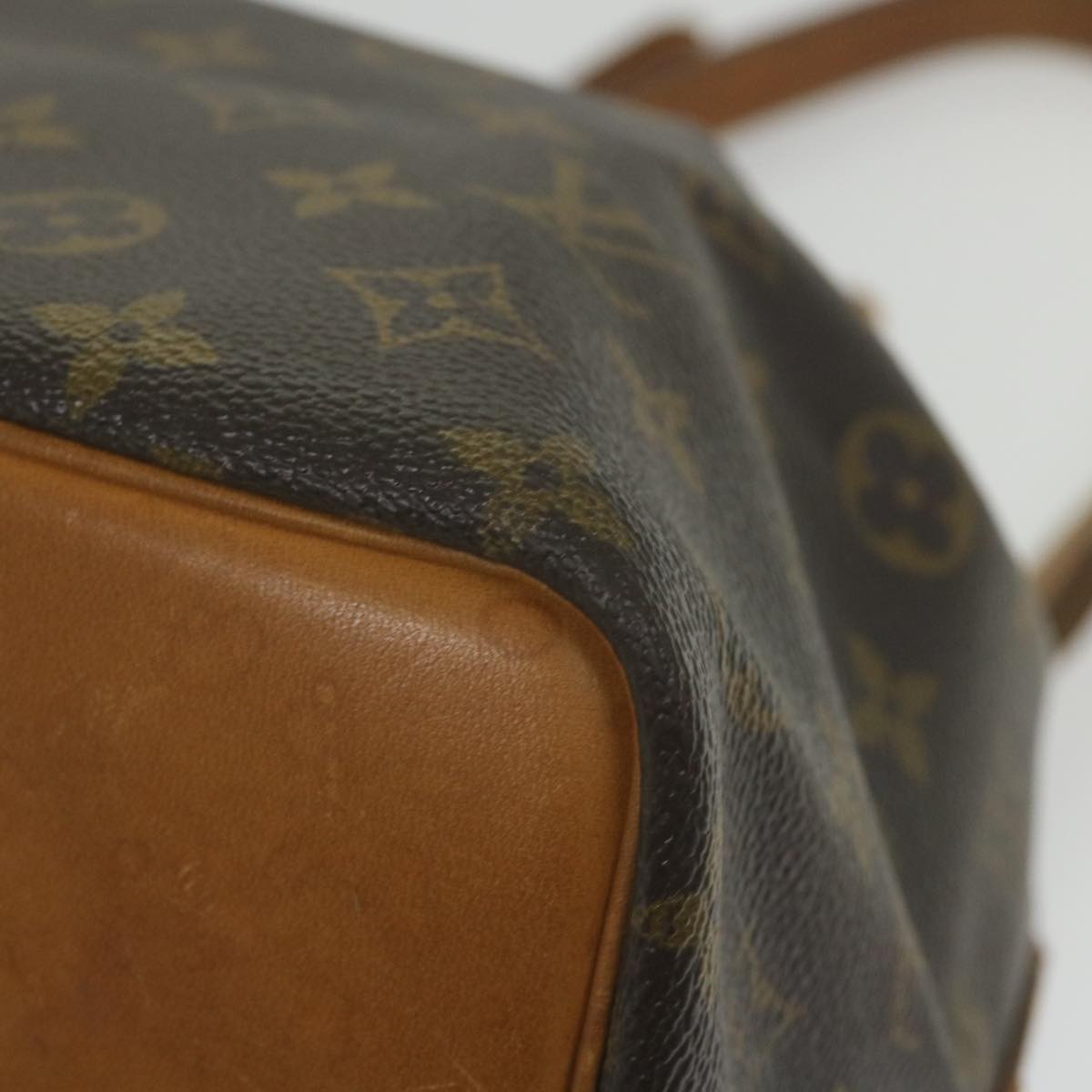 LOUIS VUITTON Monogram Petit Noe Shoulder Bag M42226 LV Auth bs10138