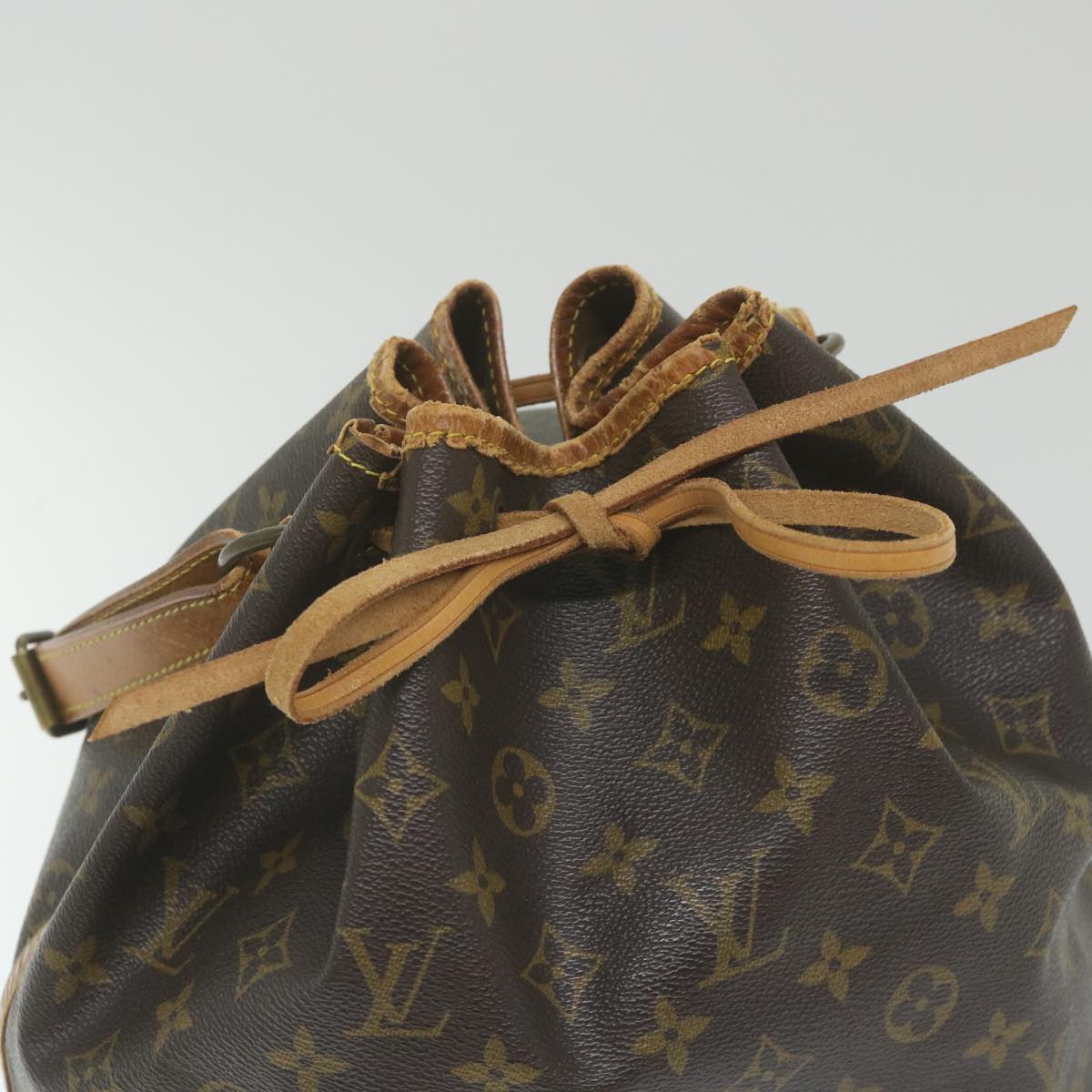 LOUIS VUITTON Monogram Petit Noe Shoulder Bag M42226 LV Auth bs10138