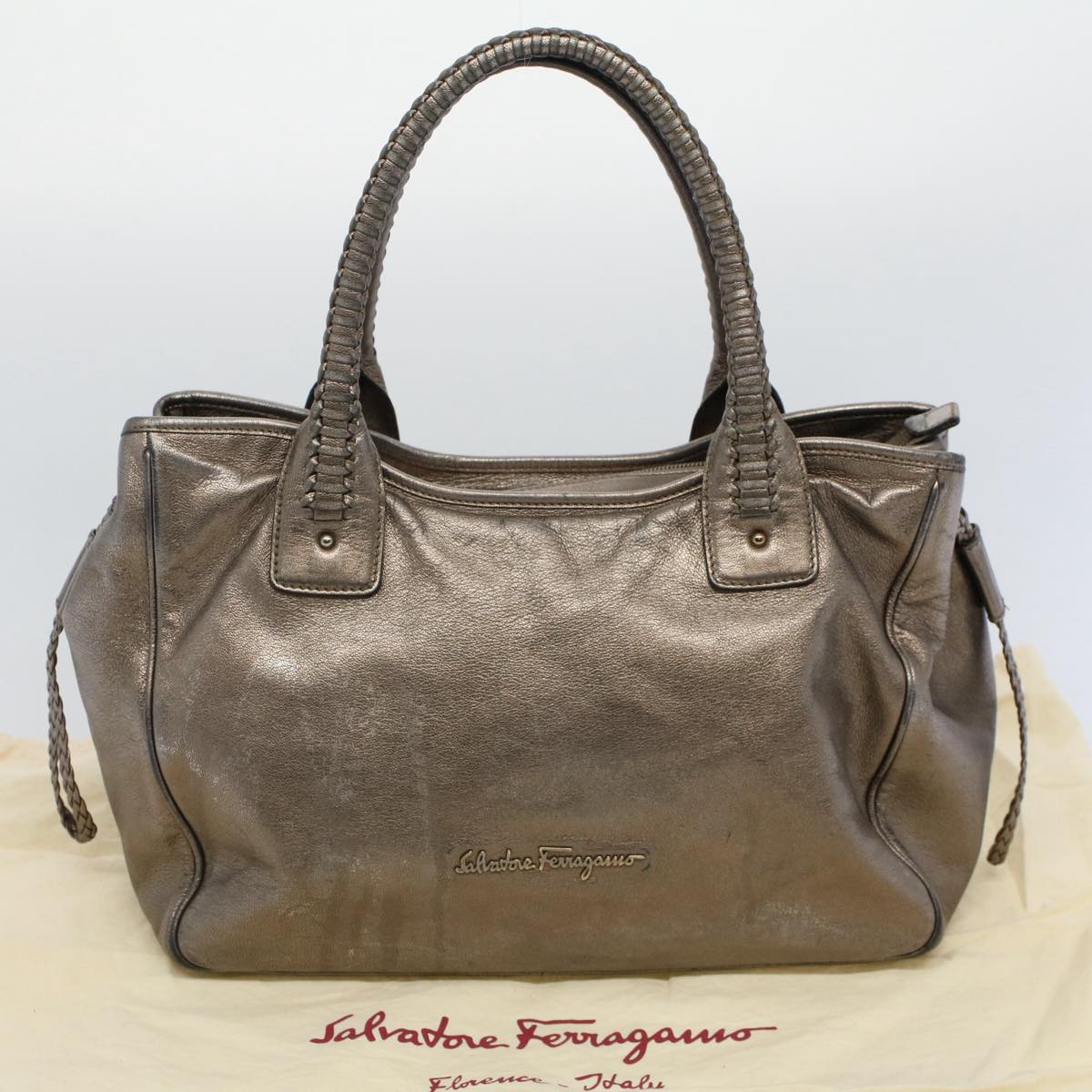 Salvatore Ferragamo Shoulder Bag Leather Silver GG-21B985 Auth bs10160