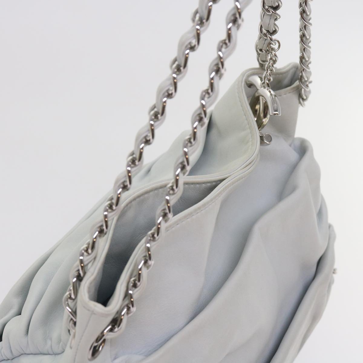 CHANEL Chain Shoulder Bag Leather White CC Auth bs10195