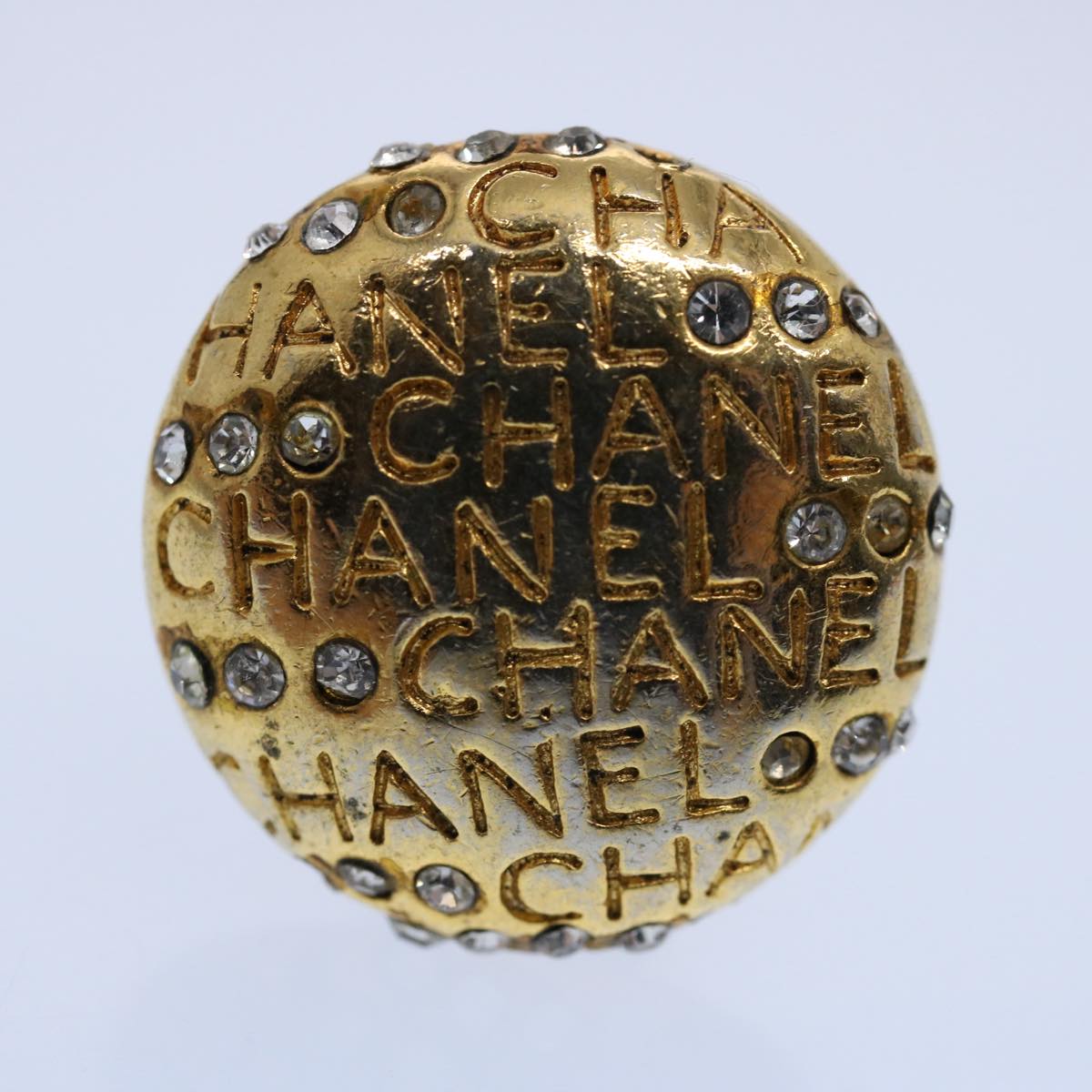 CHANEL Earring Metal Gold Tone CC Auth bs10315