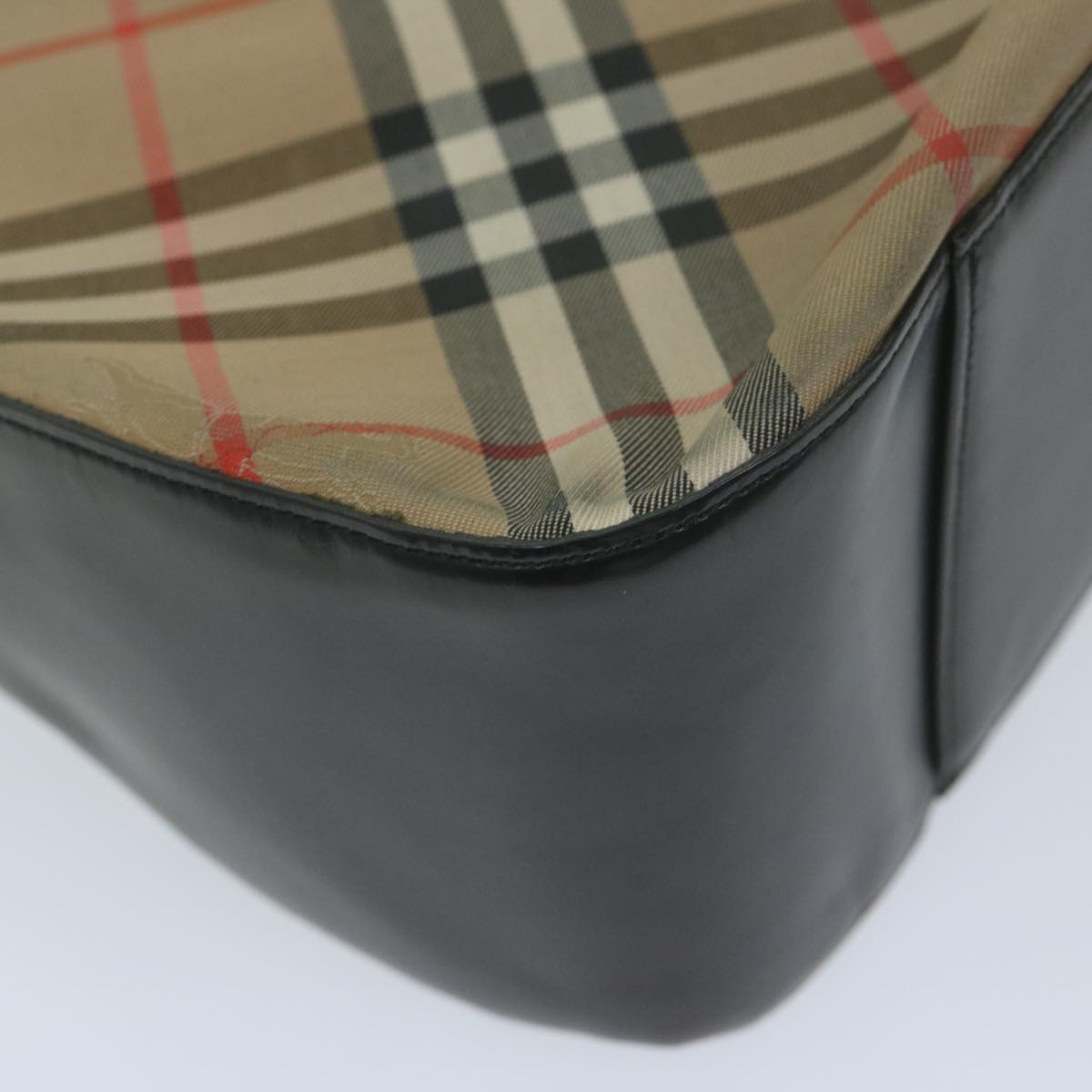 Burberrys Nova Check Shoulder Bag Nylon Beige Auth bs10347