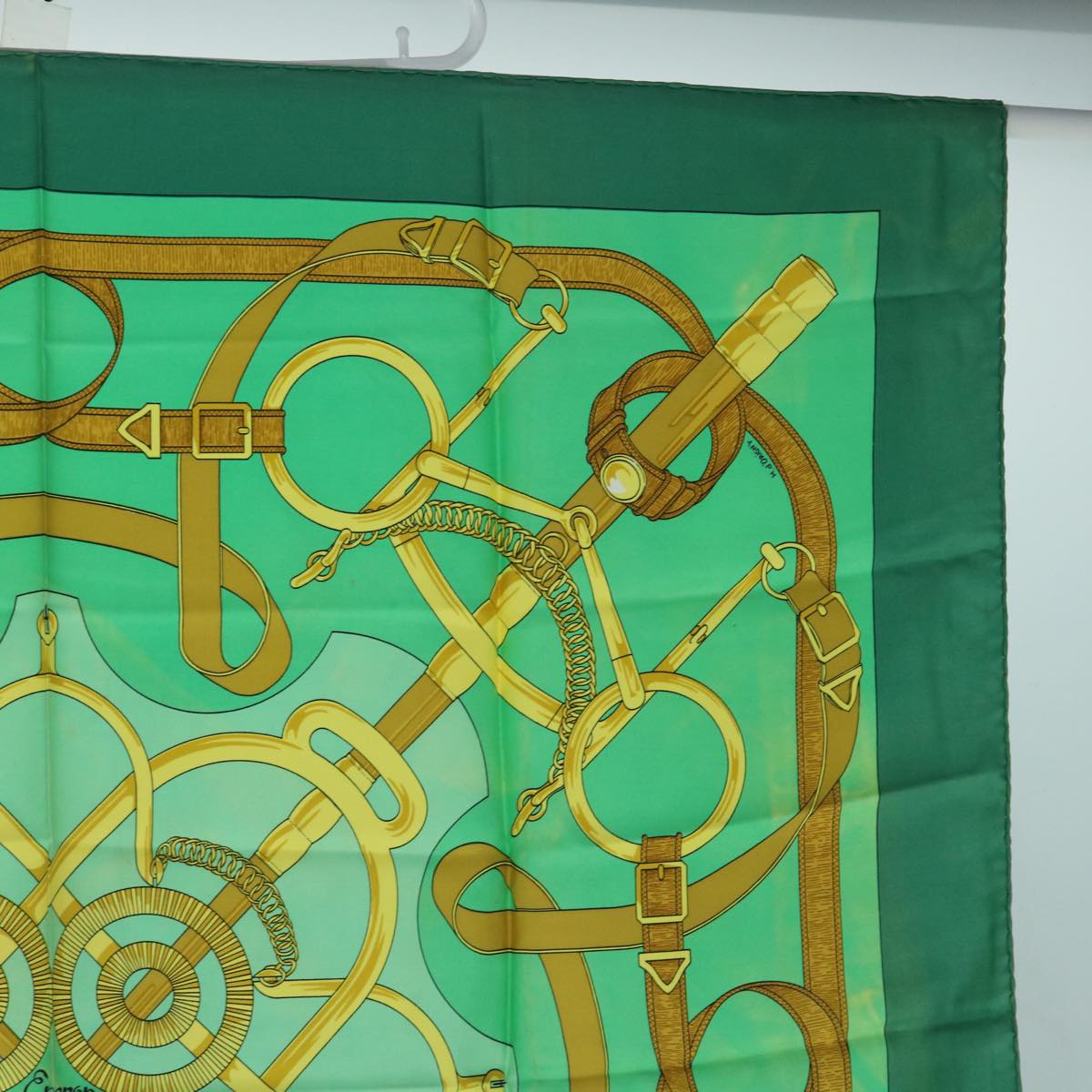 HERMES Carre 90 Eperon d'or Scarf Silk Green Auth bs10407