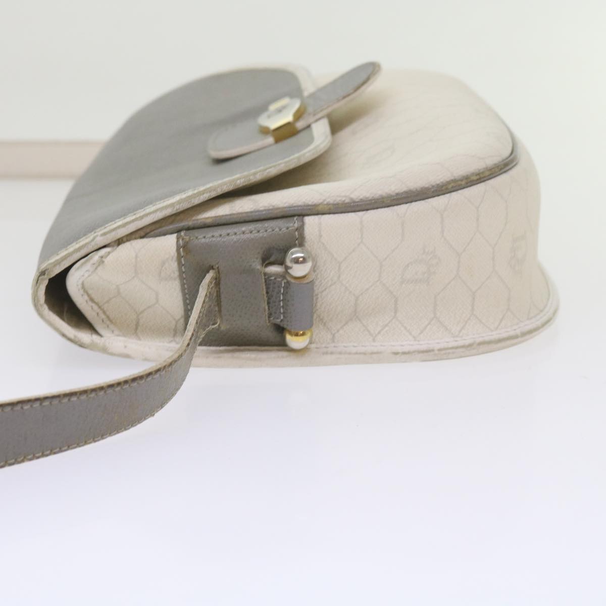 Christian Dior Honeycomb Canvas Shoulder Bag PVC Leather White Auth bs10410