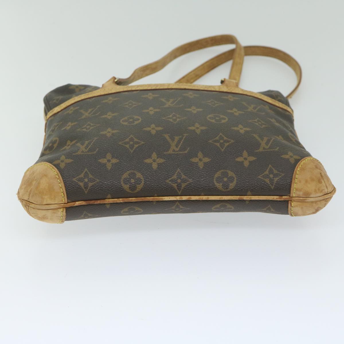 LOUIS VUITTON Monogram Coussin GM Shoulder Bag M51141 LV Auth bs10496