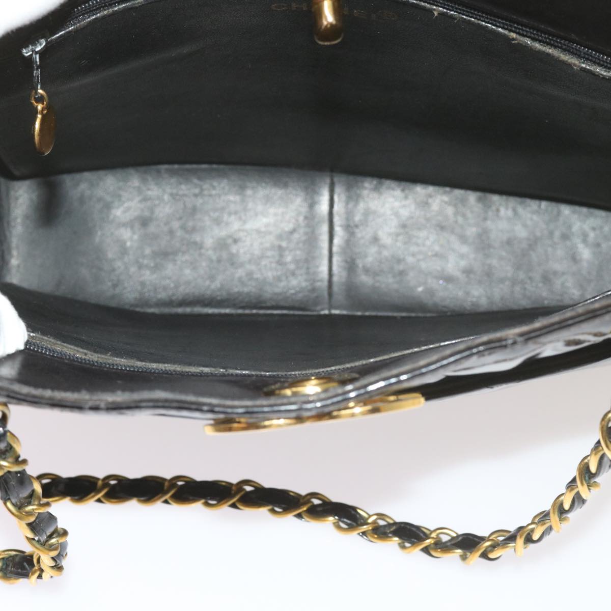 CHANEL Matelasse Chain Shoulder Bag Patent leather Black CC Auth bs10554