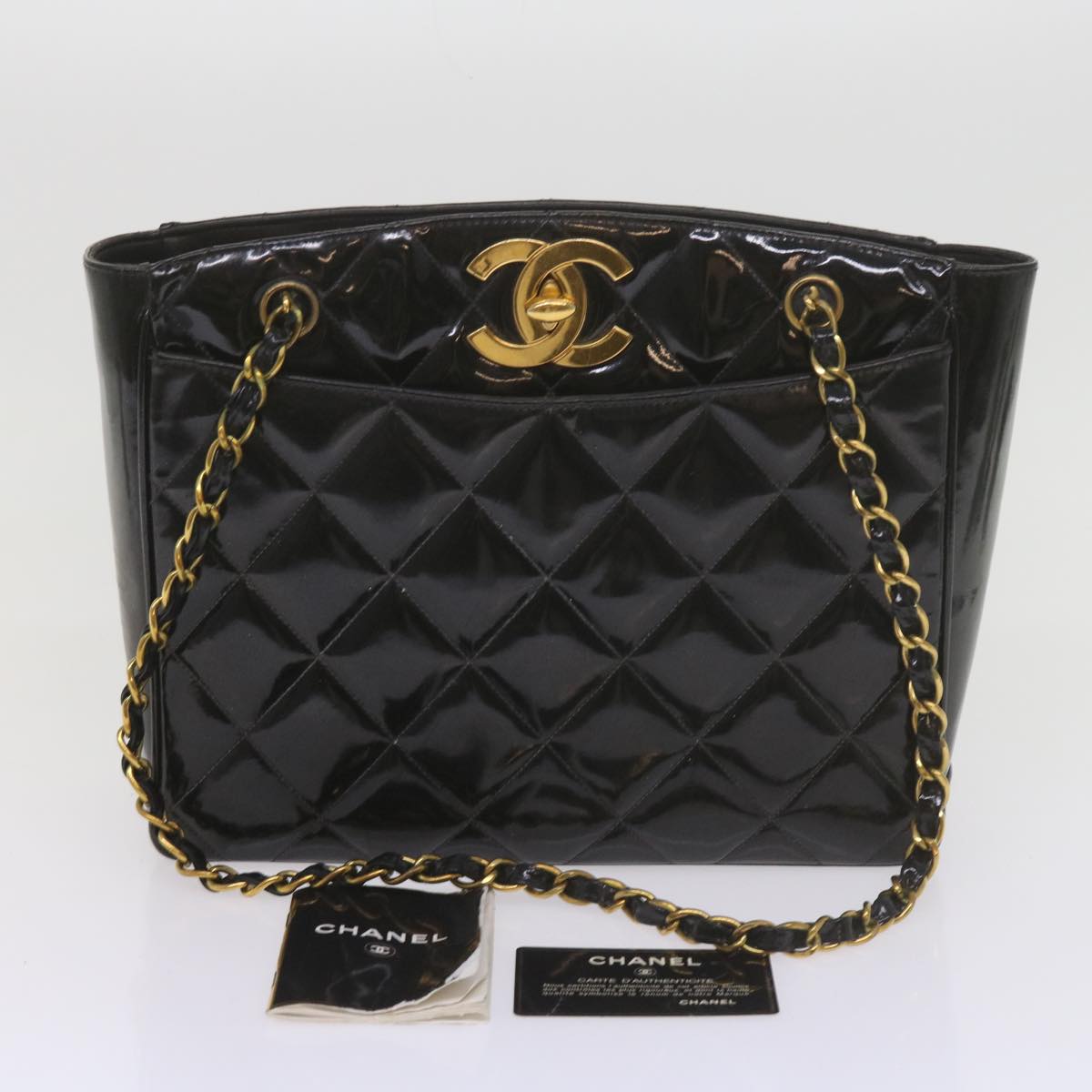 CHANEL Matelasse Chain Shoulder Bag Patent leather Black CC Auth bs10554