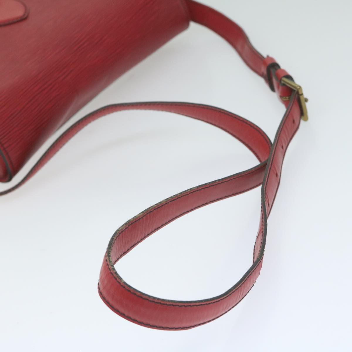 LOUIS VUITTON Epi Saint Cloud GM Shoulder Bag Red M52197 LV Auth bs10589