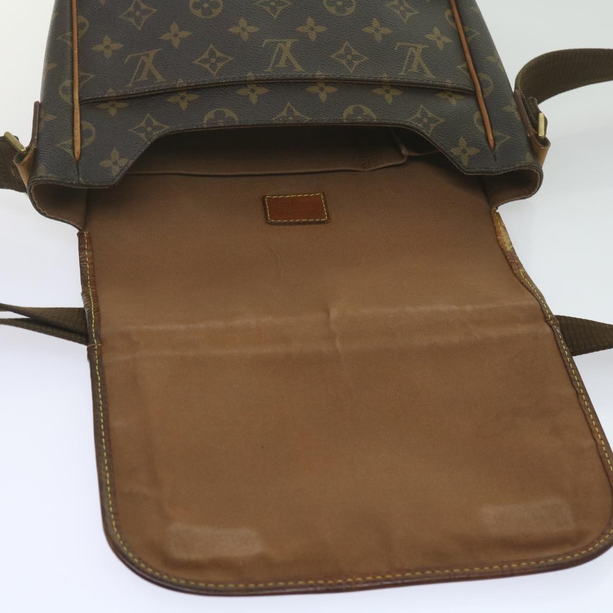 LOUIS VUITTON Monogram Messenger Bosphore PM Shoulder Bag M40106 LV Auth bs10789