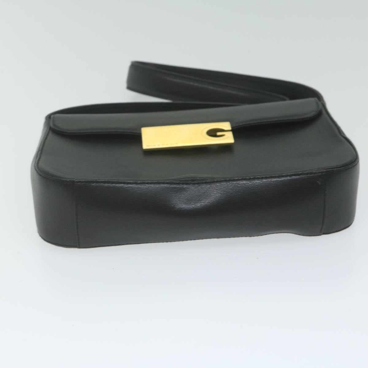 GIVENCHY Shoulder Bag Leather Black Auth bs11230