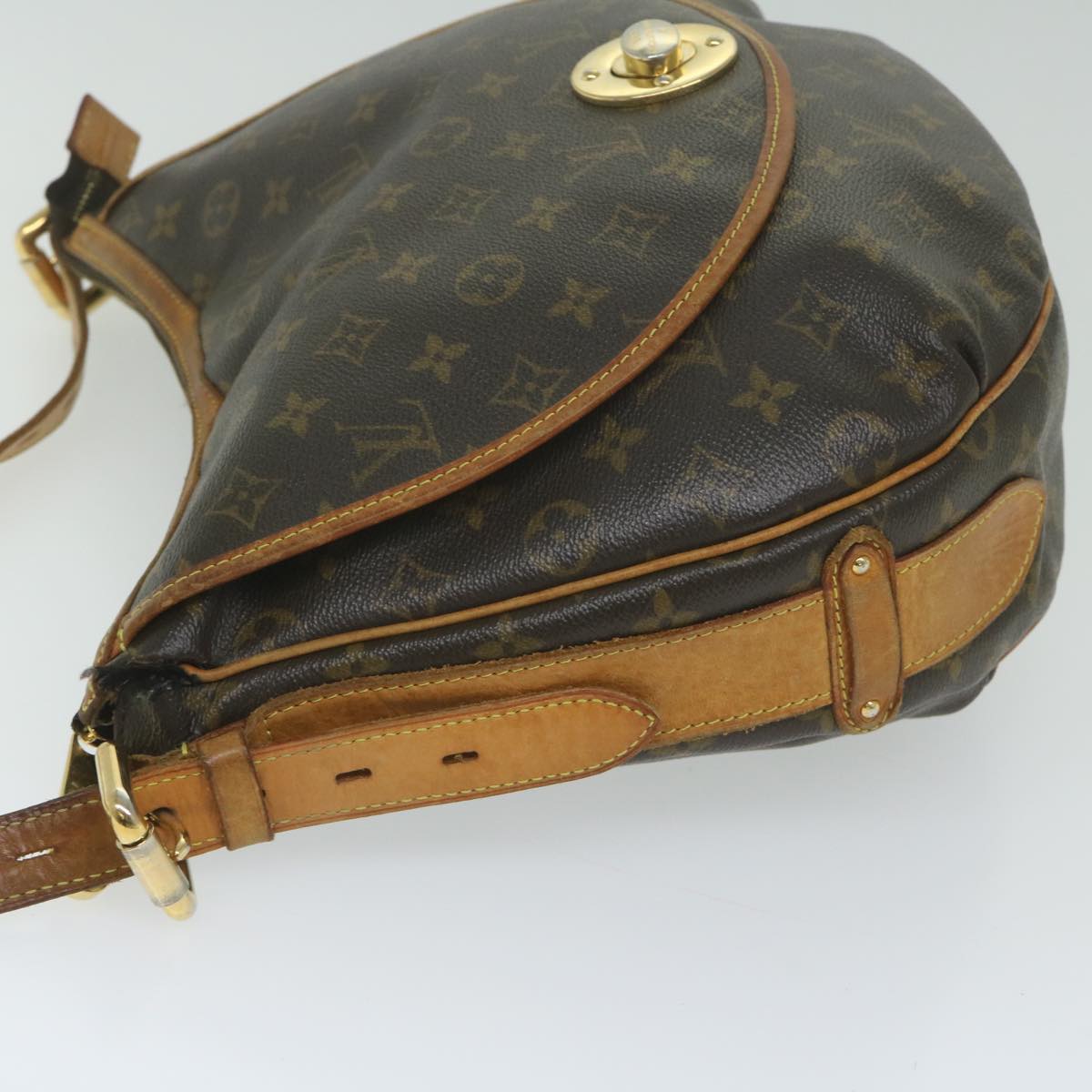 LOUIS VUITTON Monogram Tolum GM Shoulder Bag M40075 LV Auth bs11245