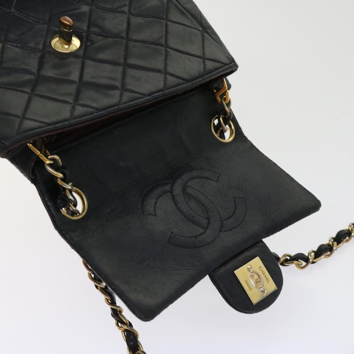 CHANEL Matelasse Chain Shoulder Bag Lamb Skin Black CC Auth bs11316