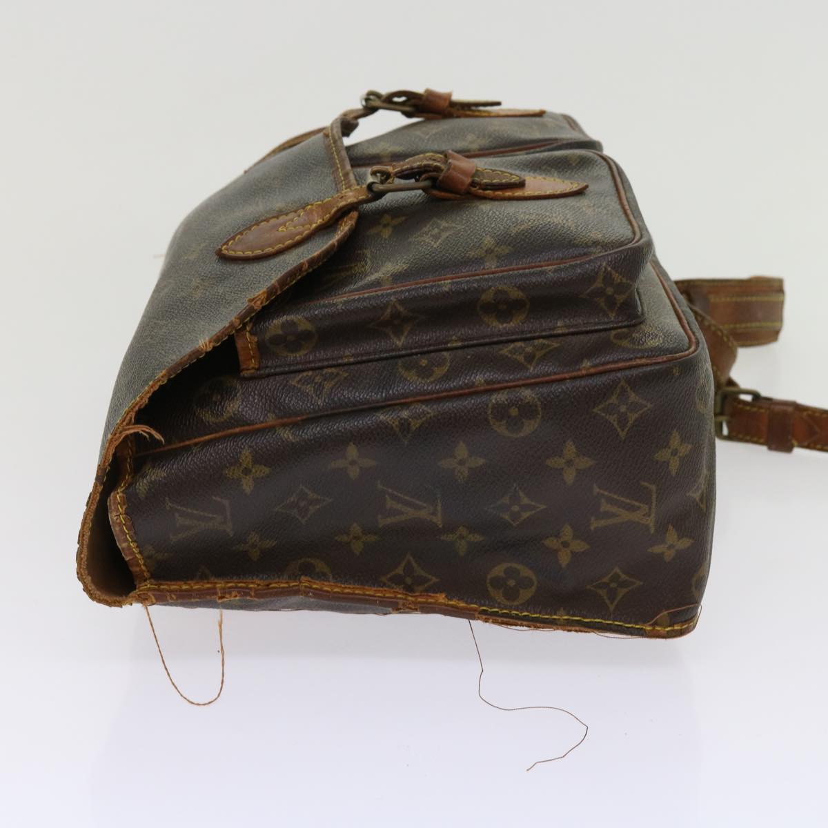 LOUIS VUITTON Monogram Gibeciere GM Shoulder Bag M42246 LV Auth bs11362