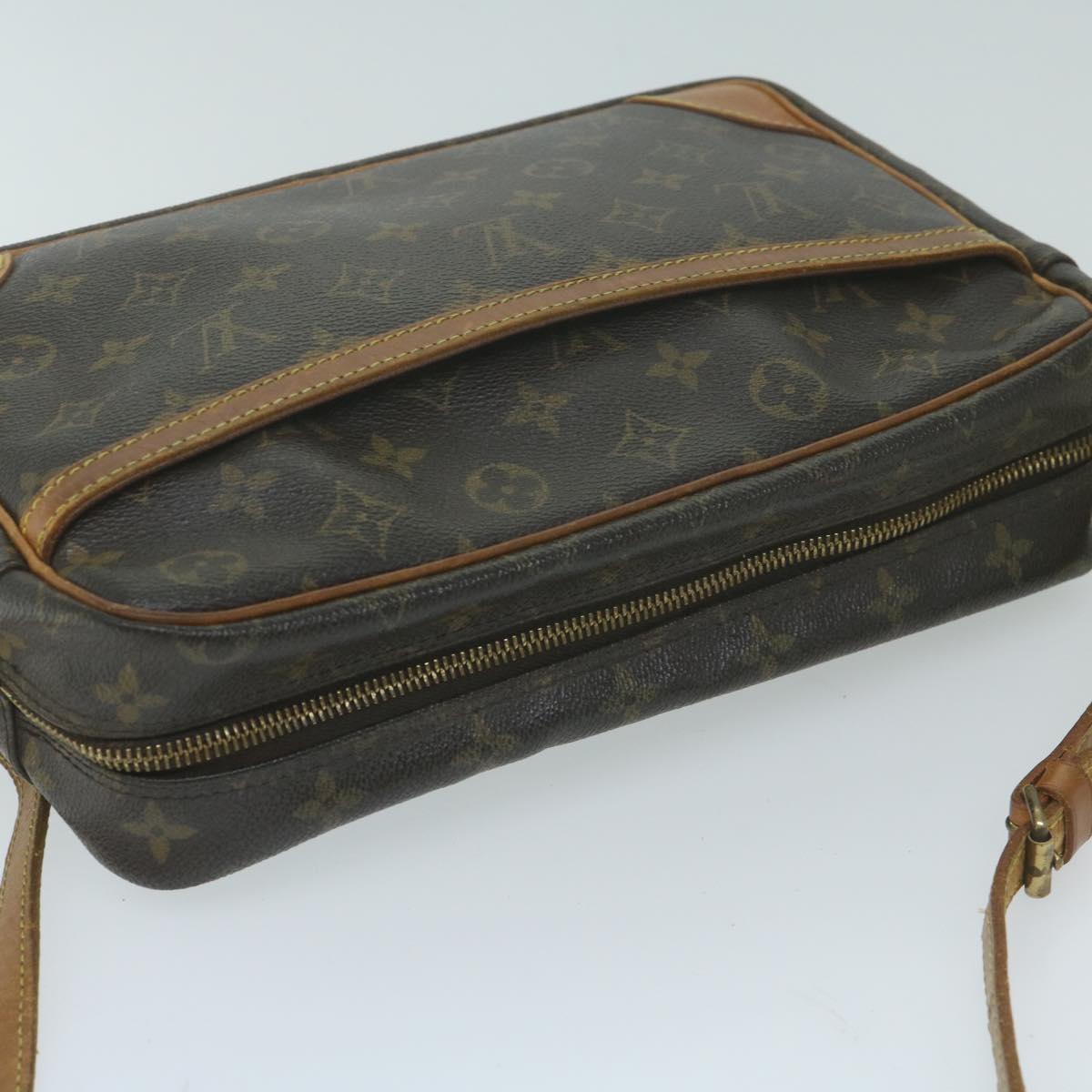 LOUIS VUITTON Monogram Trocadero 30 Shoulder Bag M51272 LV Auth bs11493