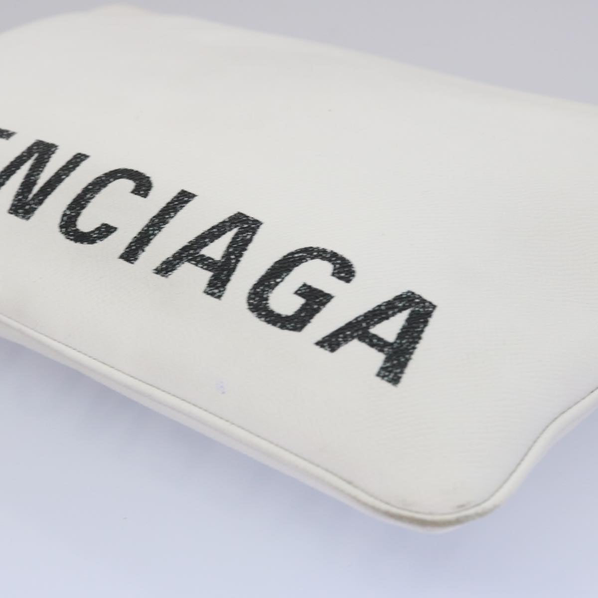 BALENCIAGA Clutch Bag Leather White Auth bs11590