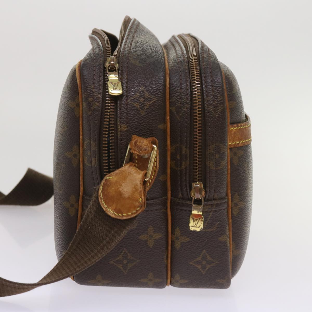 LOUIS VUITTON Monogram Reporter PM Shoulder Bag M45254 LV Auth bs11637