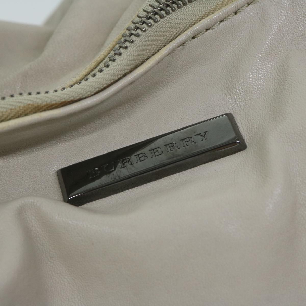 BURBERRY Shoulder Bag Leather Beige Auth bs11678