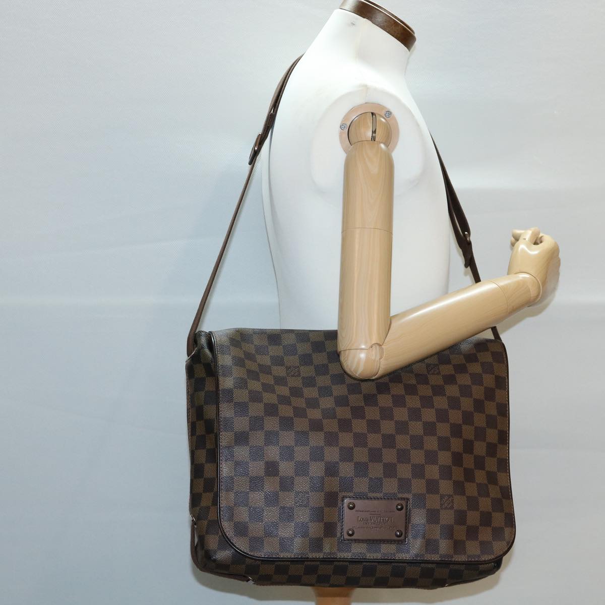 LOUIS VUITTON Damier Ebene Brooklyn MM Shoulder Bag N51211 LV Auth bs1701