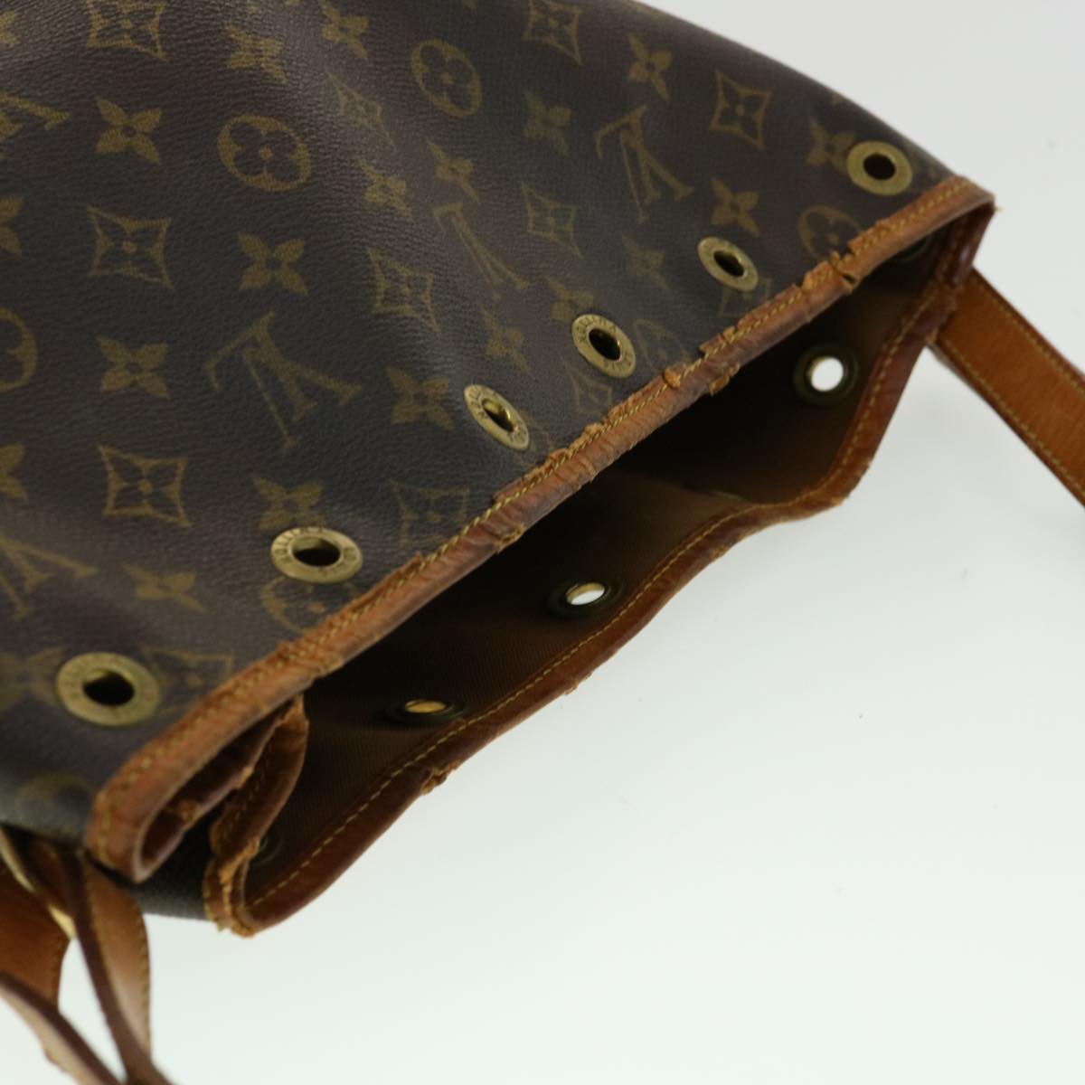 LOUIS VUITTON Monogram Noe Shoulder Bag M42224 LV Auth bs1707