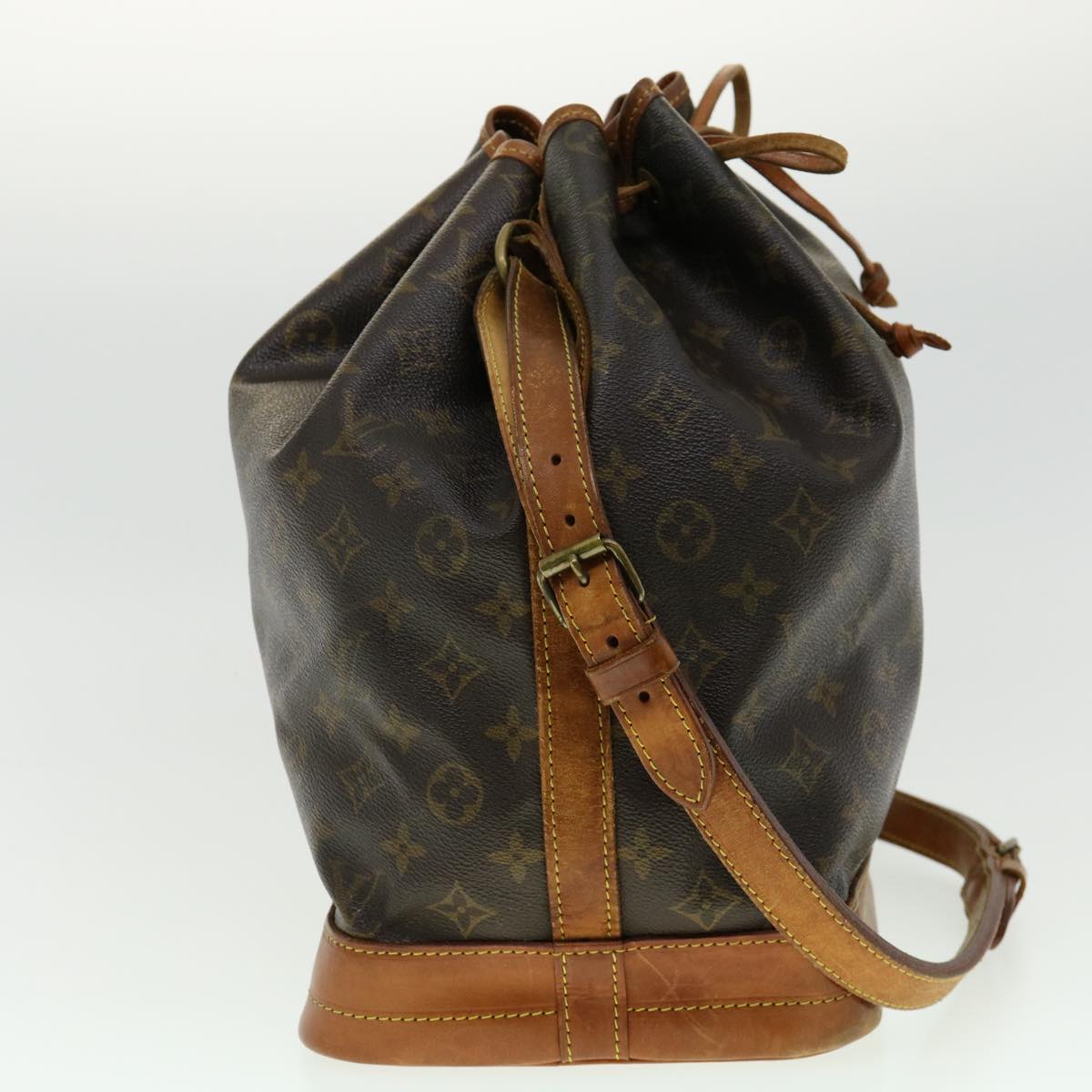 LOUIS VUITTON Monogram Noe Shoulder Bag M42224 LV Auth bs1780