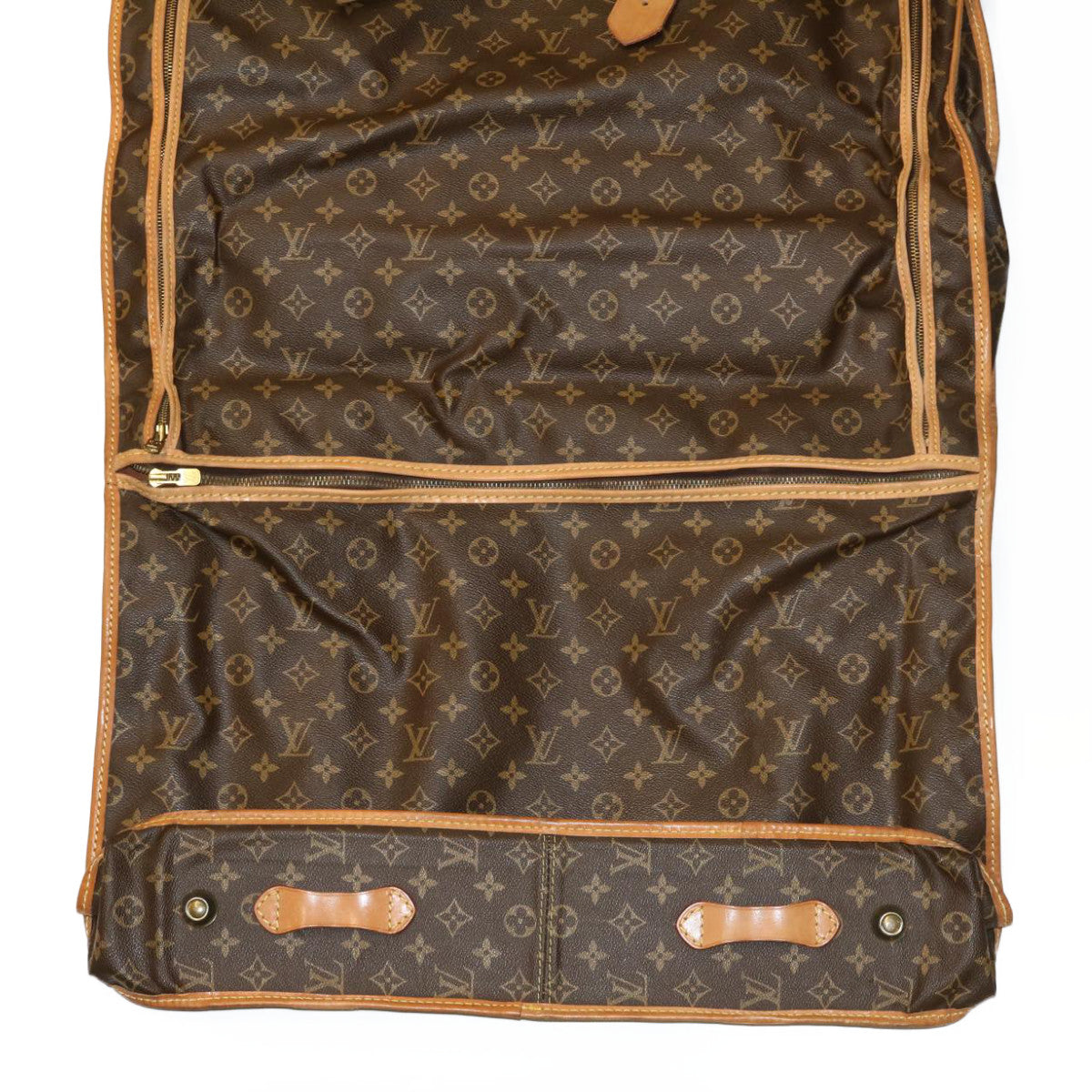 LOUIS VUITTON Monogram Suter Garment Cover M23522 LV Auth bs1817