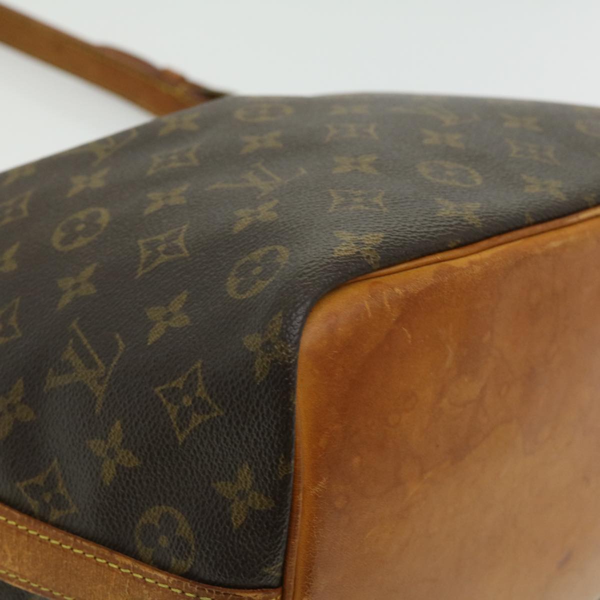 LOUIS VUITTON Monogram Petit Noe Shoulder Bag M42226 LV Auth bs1837