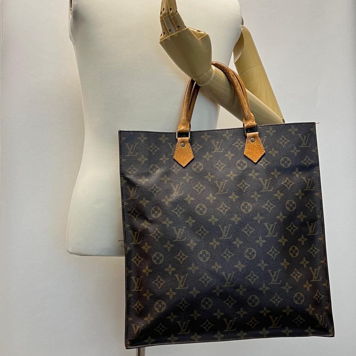 LOUIS VUITTON Monogram Sac Plat Hand Bag M51140 LV Auth bs2026