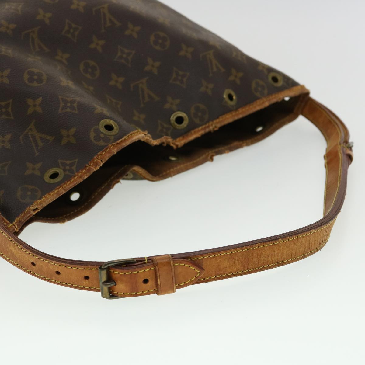 LOUIS VUITTON Monogram Noe Shoulder Bag M42224 LV Auth bs2638