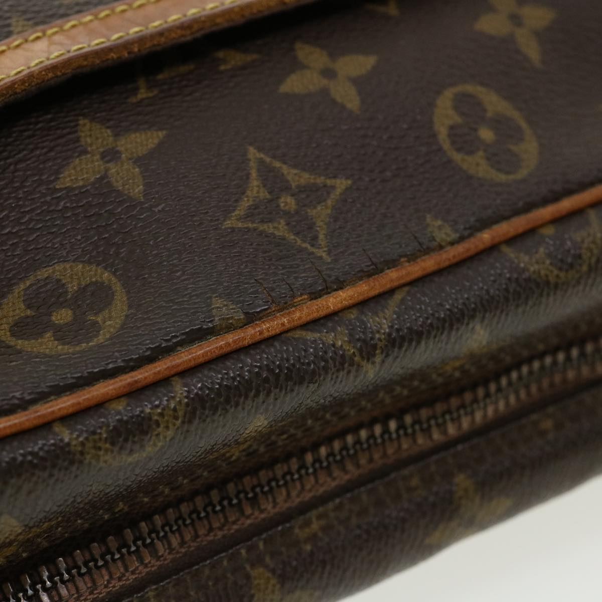 LOUIS VUITTON Monogram Trocadero 30 Shoulder Bag M51272 LV Auth bs2689