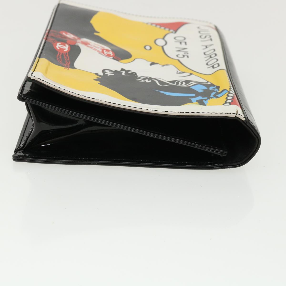 CHANEL Mademoiselle Comic JUST A DROP OF NO.5 Clutch Bag Patent CC Auth bs2816