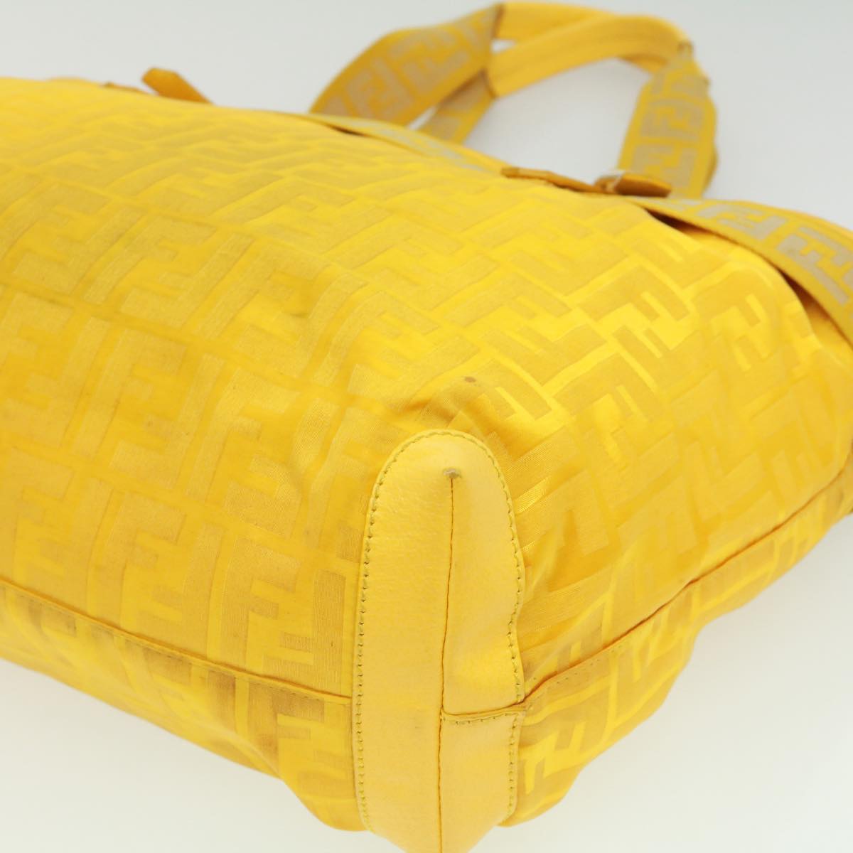 FENDI Zucca Canvas Tote Bag Nylon Yellow Auth bs2911