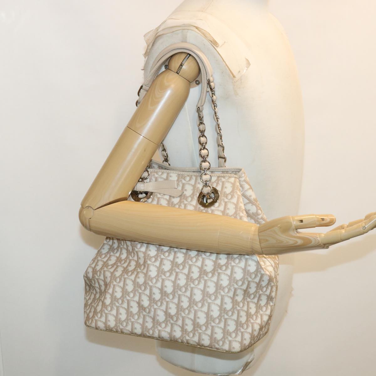 Christian Dior Trotter Canvas Chain Tote Bag Beige Auth bs3050