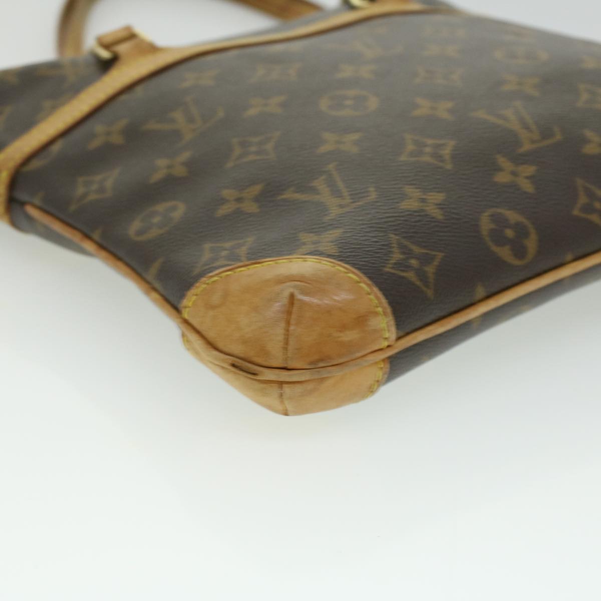 LOUIS VUITTON Monogram Coussin GM Shoulder Bag M51141 LV Auth bs3099