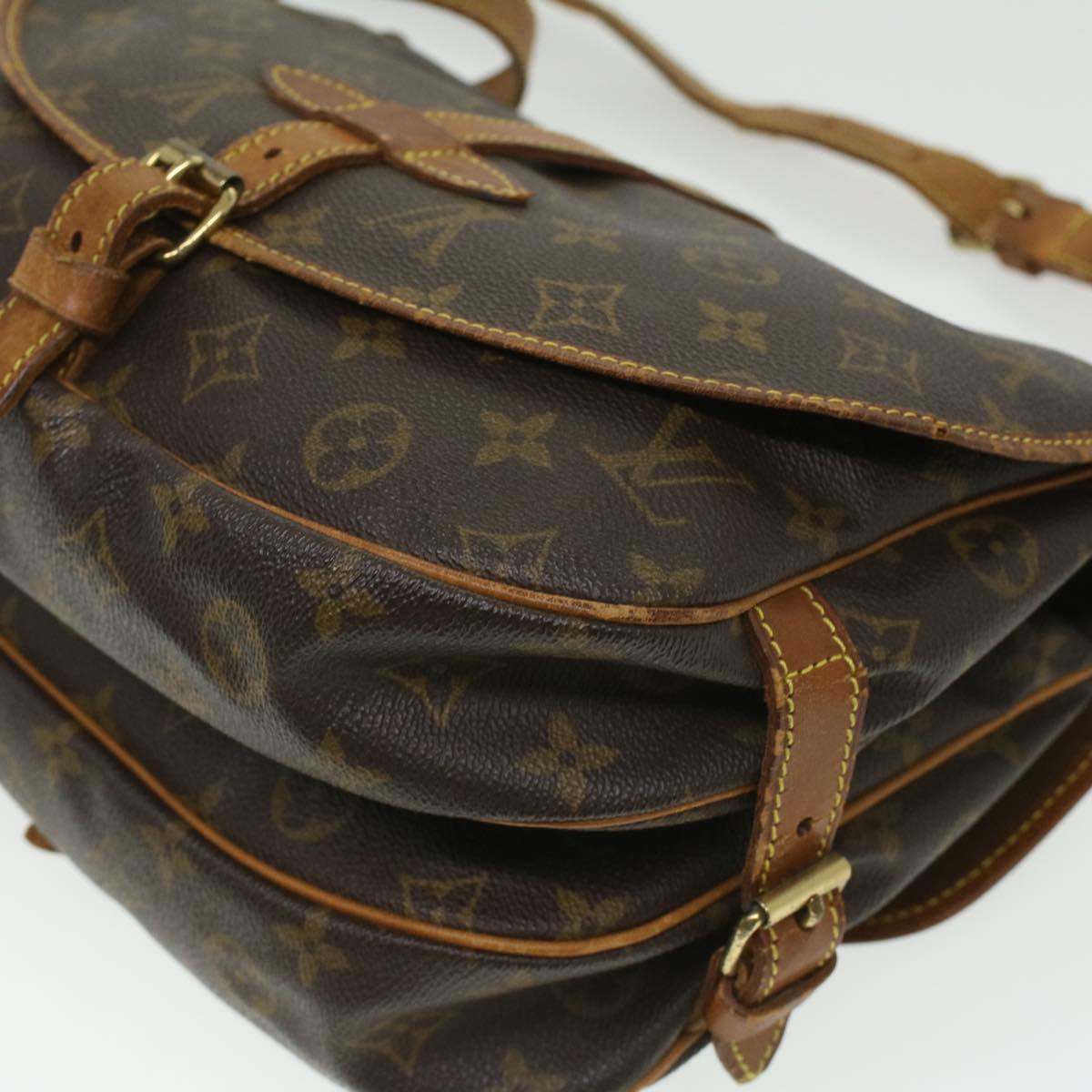 LOUIS VUITTON Monogram Saumur 30 Shoulder Bag M42256 LV Auth bs3424