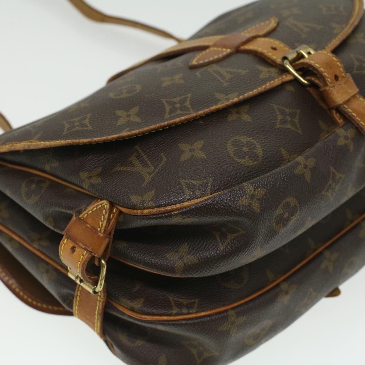 LOUIS VUITTON Monogram Saumur 30 Shoulder Bag M42256 LV Auth bs3424