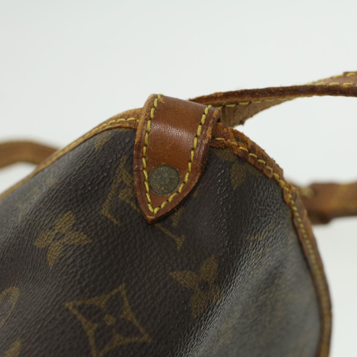 LOUIS VUITTON Monogram Saumur 30 Shoulder Bag M42256 LV Auth bs3424