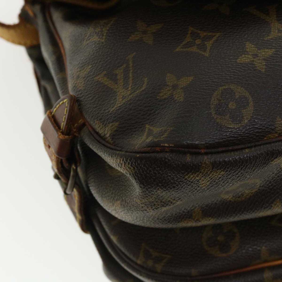 LOUIS VUITTON Monogram Saumur 30 Shoulder Bag M42256 LV Auth bs3518