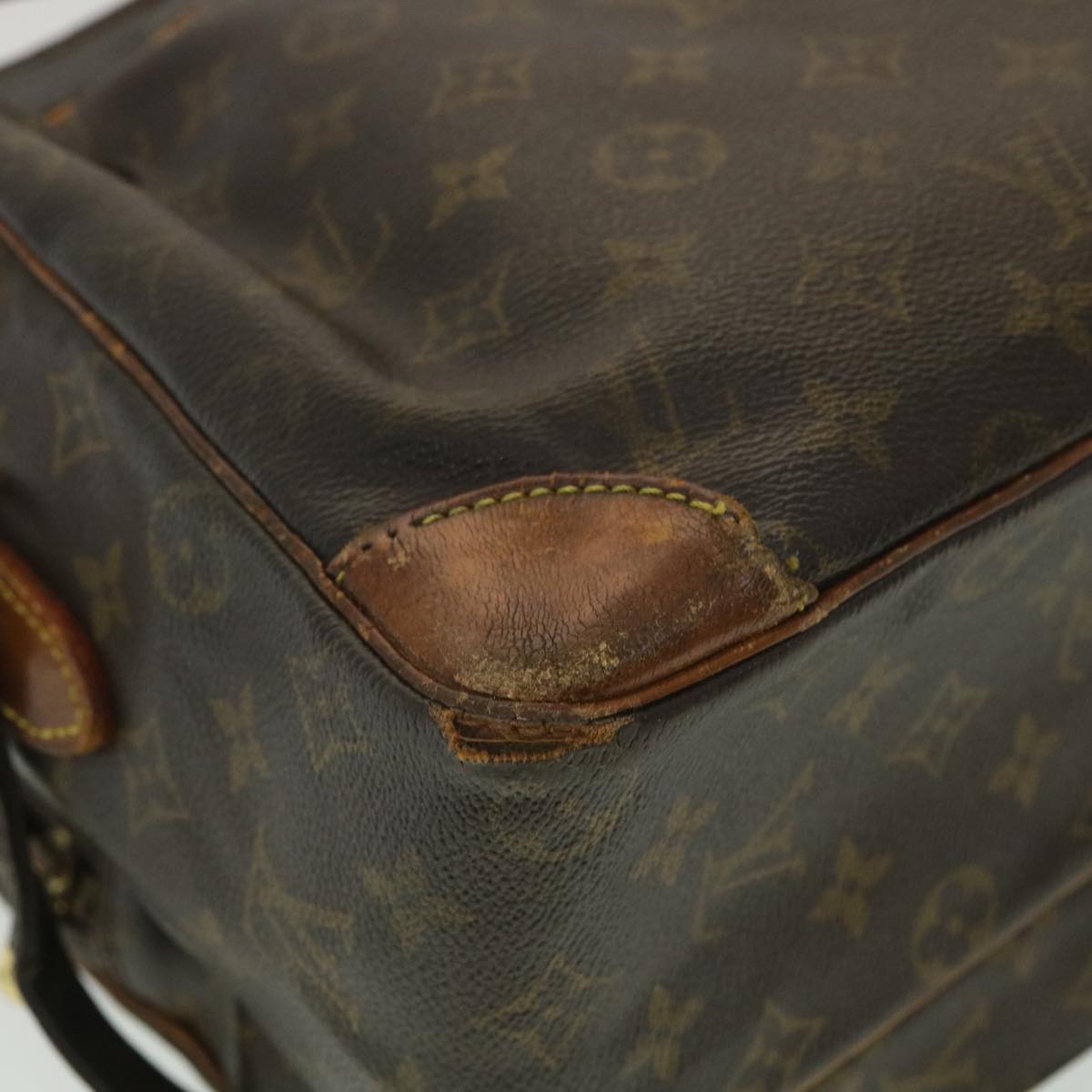 LOUIS VUITTON Monogram Nile GM Shoulder Bag M45242 LV Auth bs3585