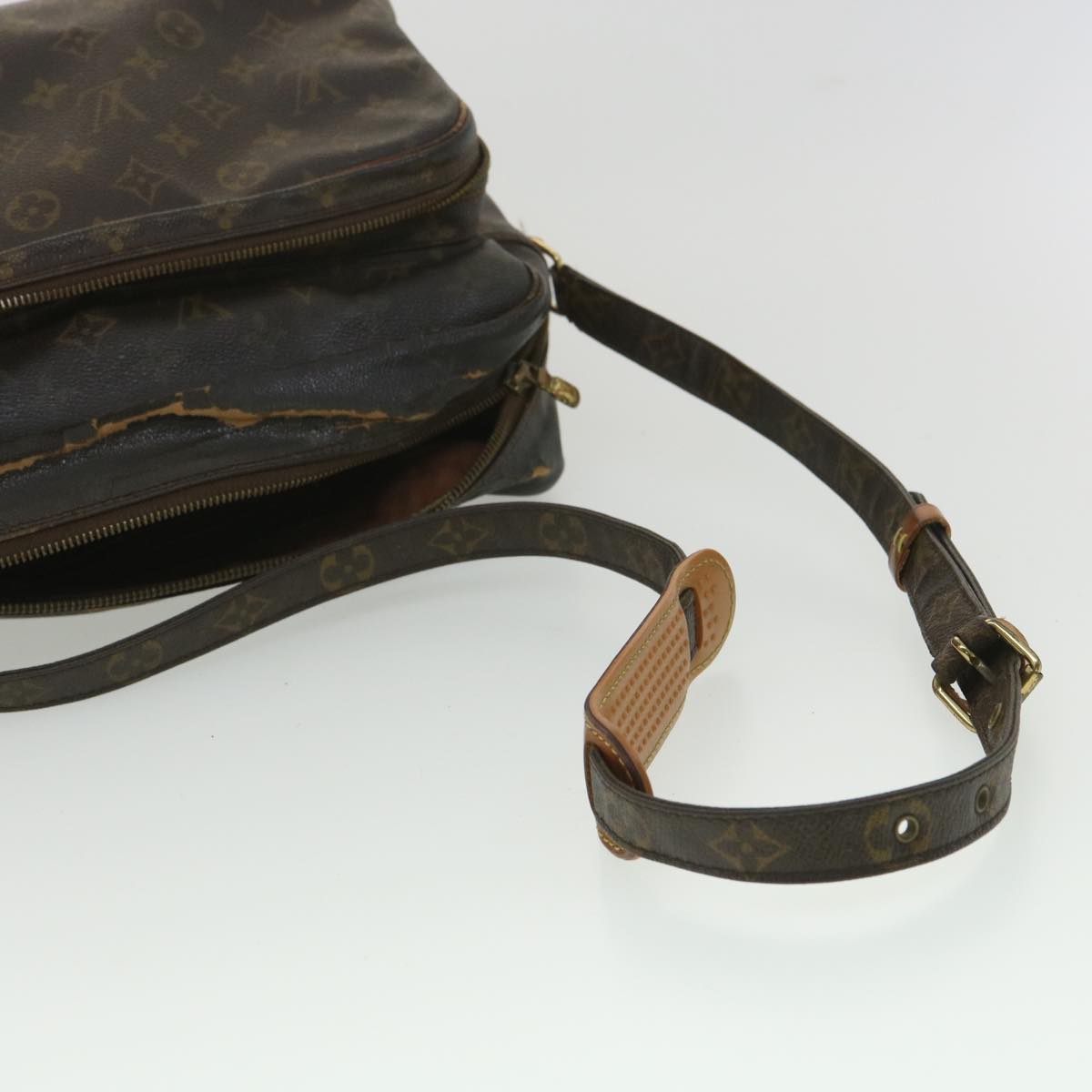 LOUIS VUITTON Monogram Nile GM Shoulder Bag M45242 LV Auth bs3585