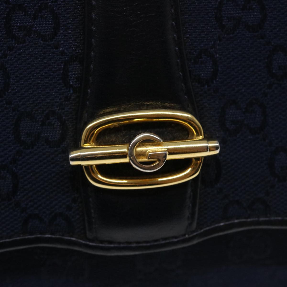 GUCCI GG Canvas Shoulder Bag Navy Auth bs3831