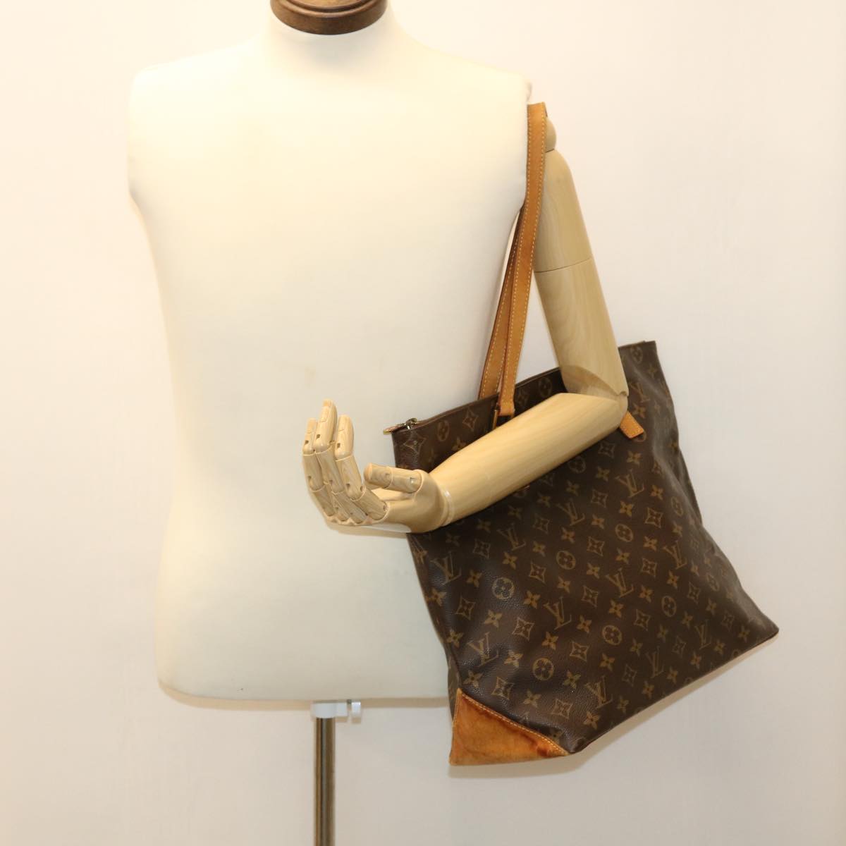 LOUIS VUITTON Monogram Cabas Mezzo Tote Bag M51151 LV Auth bs3952