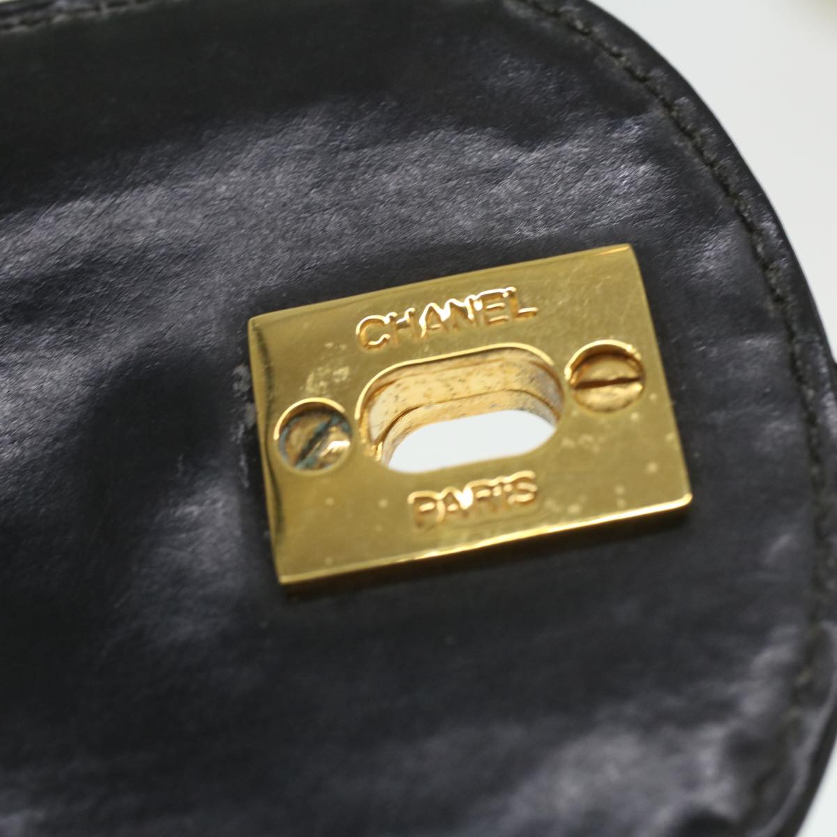 CHANEL Matelasse Chain Shoulder Bag Enamel Black CC Auth bs4141
