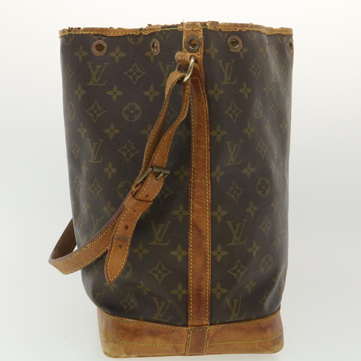 LOUIS VUITTON Monogram Noe Shoulder Bag M42224 LV Auth bs4171