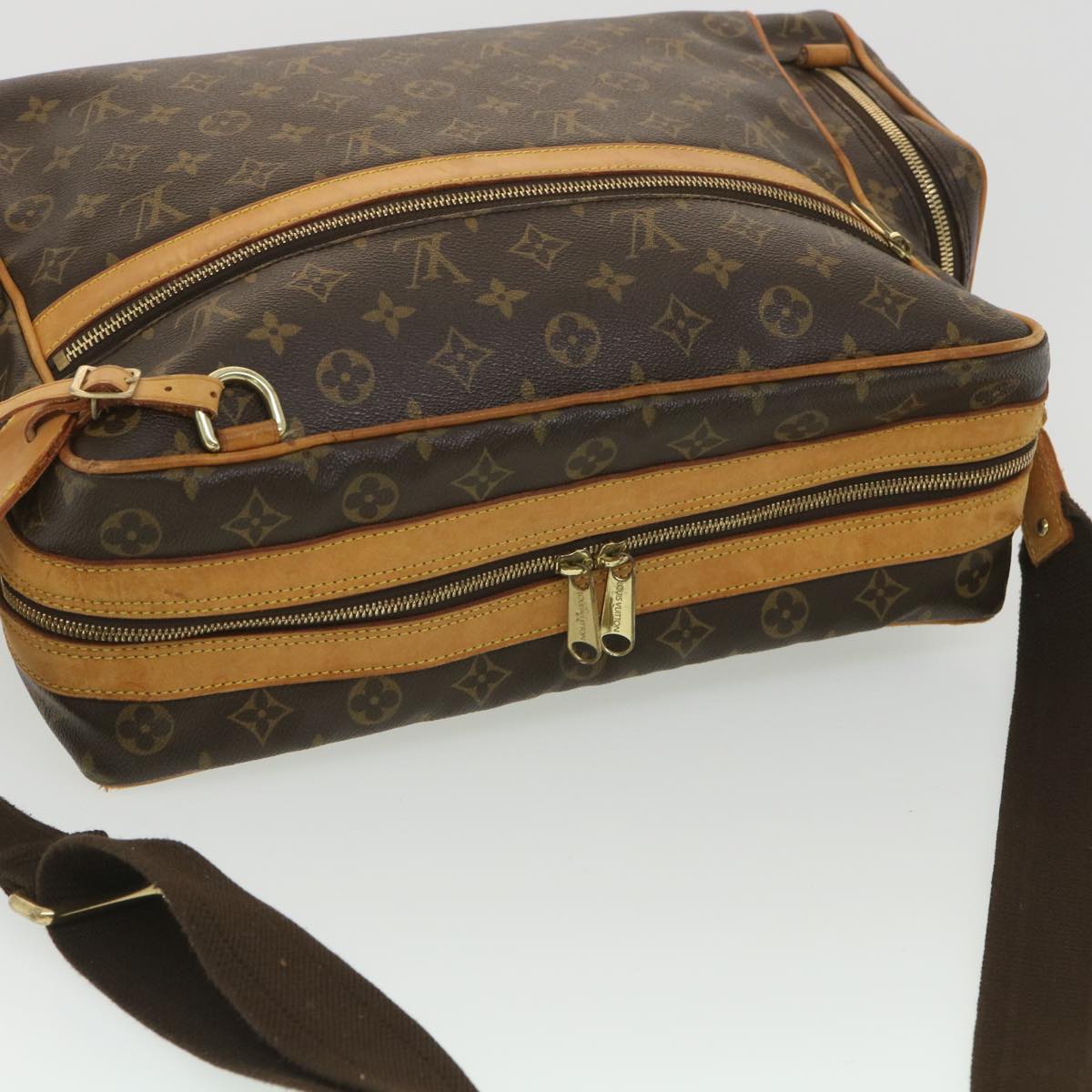 LOUIS VUITTON Monogram Sac Squash Shoulder Bag M92967 LV Auth bs4510