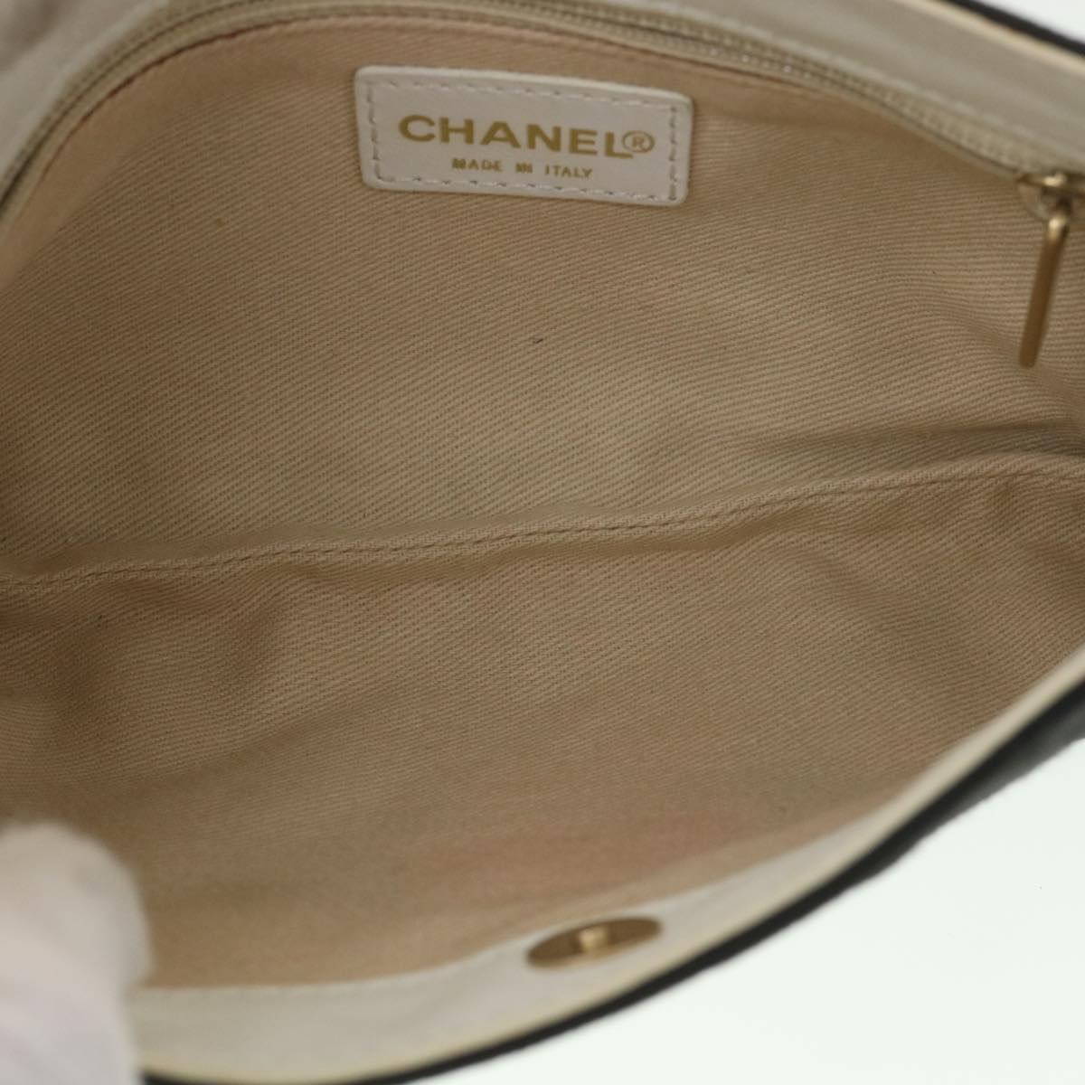 CHANEL Shoulder Bag Canvas Black CC Auth bs4514