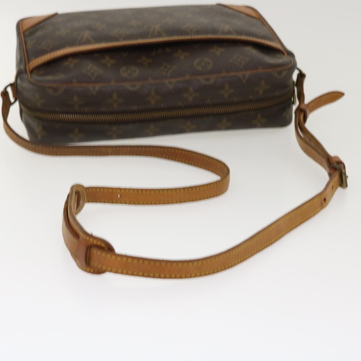 LOUIS VUITTON Monogram Trocadero 30 Shoulder Bag M51272 LV Auth bs4774