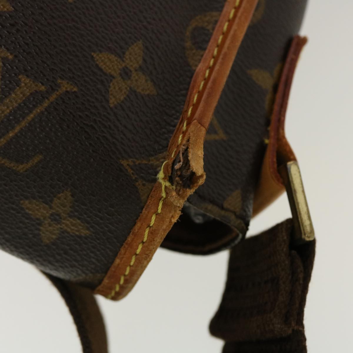 LOUIS VUITTON Monogram Messenger Bosphore PM Shoulder Bag M40106 LV Auth bs4830