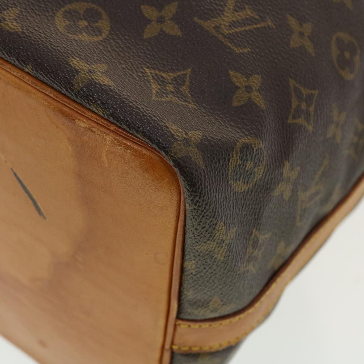 LOUIS VUITTON Monogram Petit Noe Shoulder Bag M42226 LV Auth bs4833